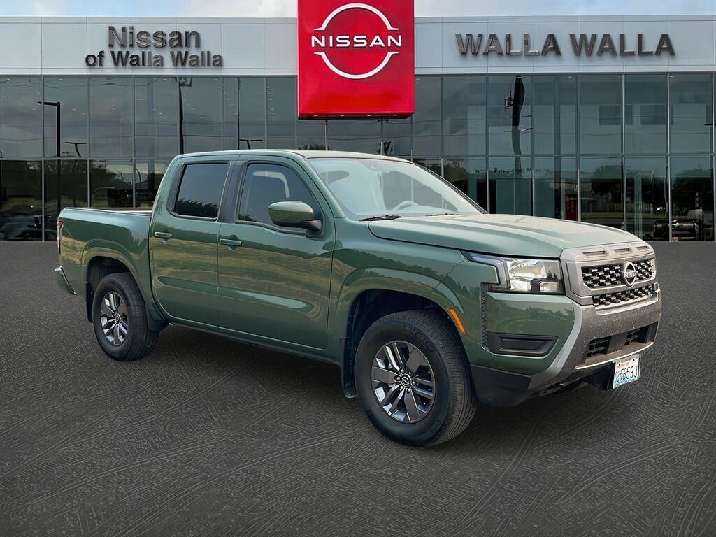 2025 Nissan Frontier S — photo 1 of 22