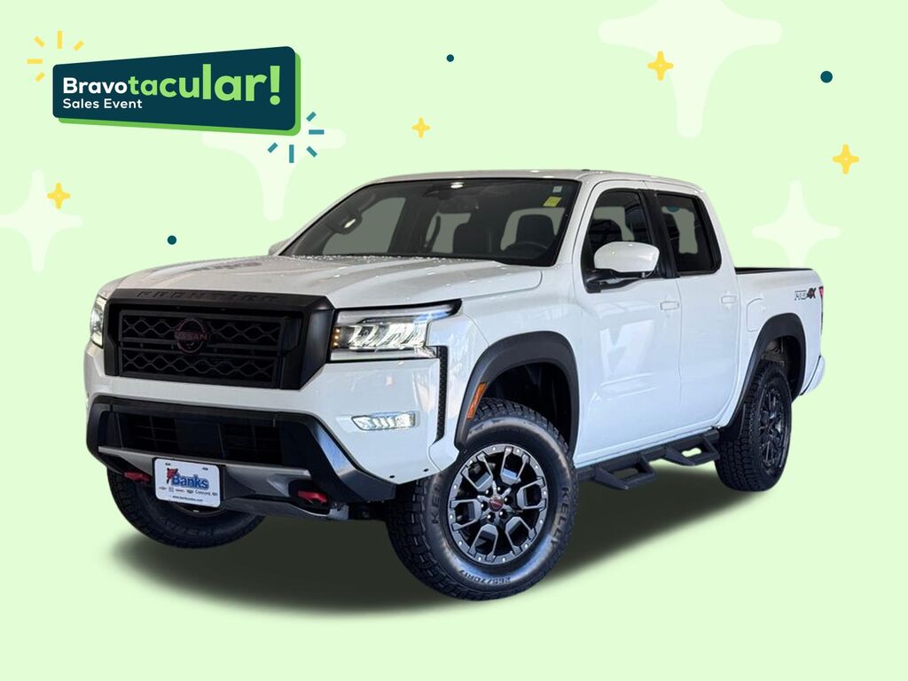 2022 Nissan Frontier Crew Cab PRO-4X 4x4 — photo 1 of 6