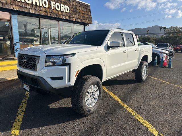2024 Nissan Frontier SV