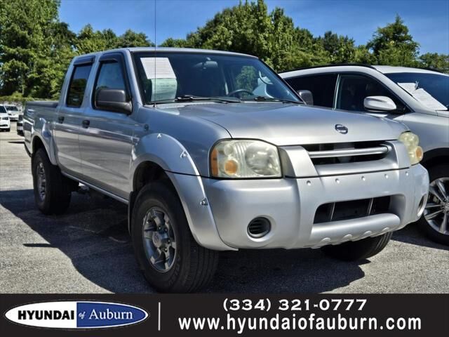 2004 Nissan Frontier XE-V6 — photo 1 of 13