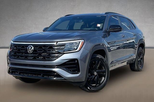 2025 Volkswagen Atlas Cross Sport SEL R-Line Black 4Motion