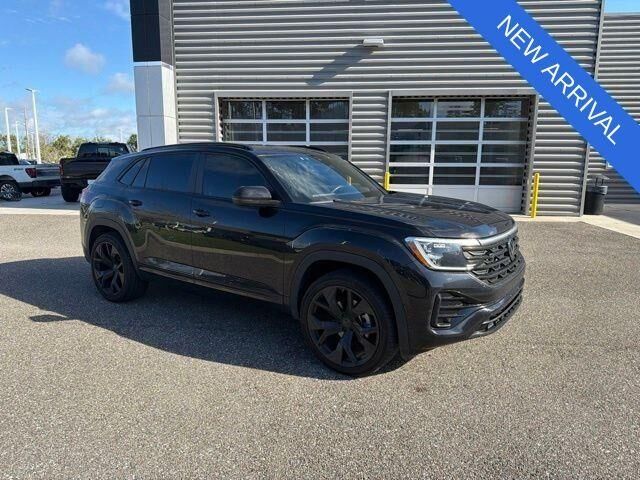 2024 Volkswagen Atlas Cross Sport SEL R-Line 4Motion