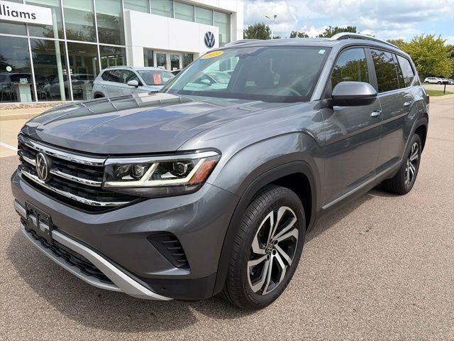 2023 Volkswagen Atlas V6 SEL 4Motion — photo 1 of 11