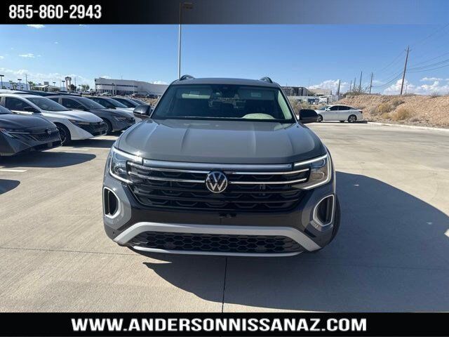 2024 Volkswagen Atlas 2.0T Peak Edition SE w/Technology