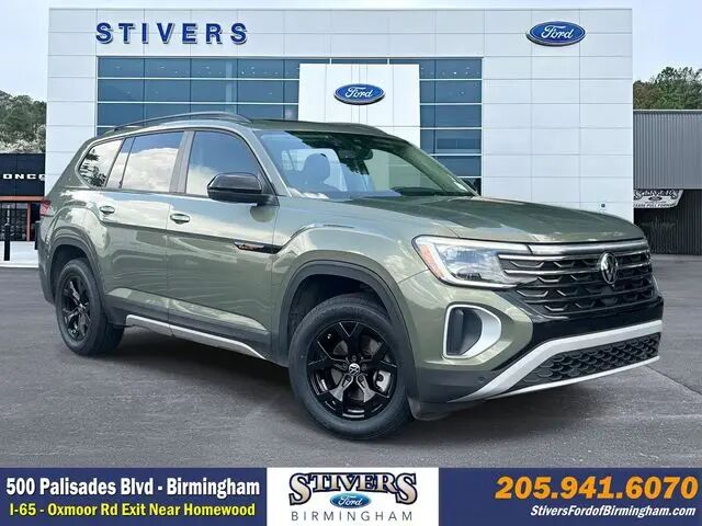 2024 Volkswagen Atlas Peak Edition SE 4Motion
