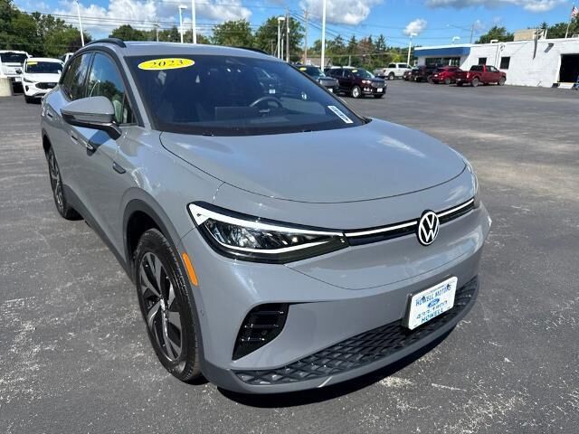 2023 Volkswagen ID.4 Pro
