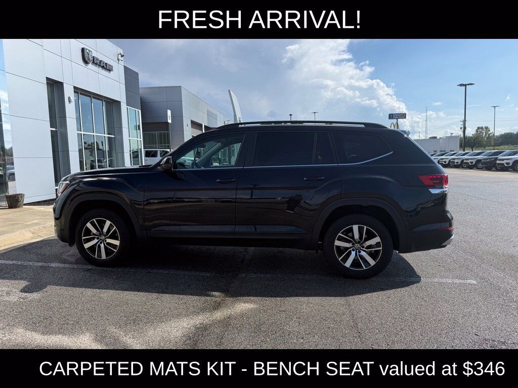2023 Volkswagen Atlas 2.0T SE — photo 1 of 16