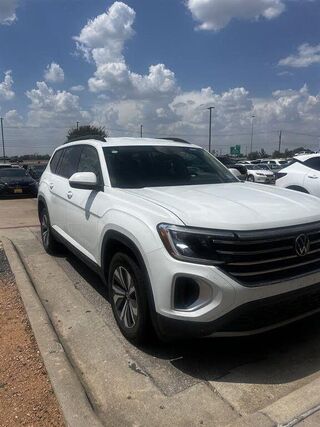 2024 Volkswagen Atlas SE