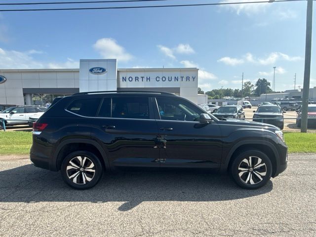 2024 Volkswagen Atlas 2.0T SE
