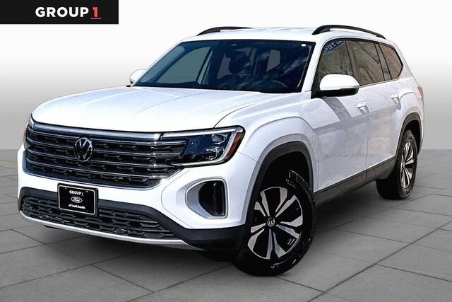 2025 Volkswagen Atlas SE