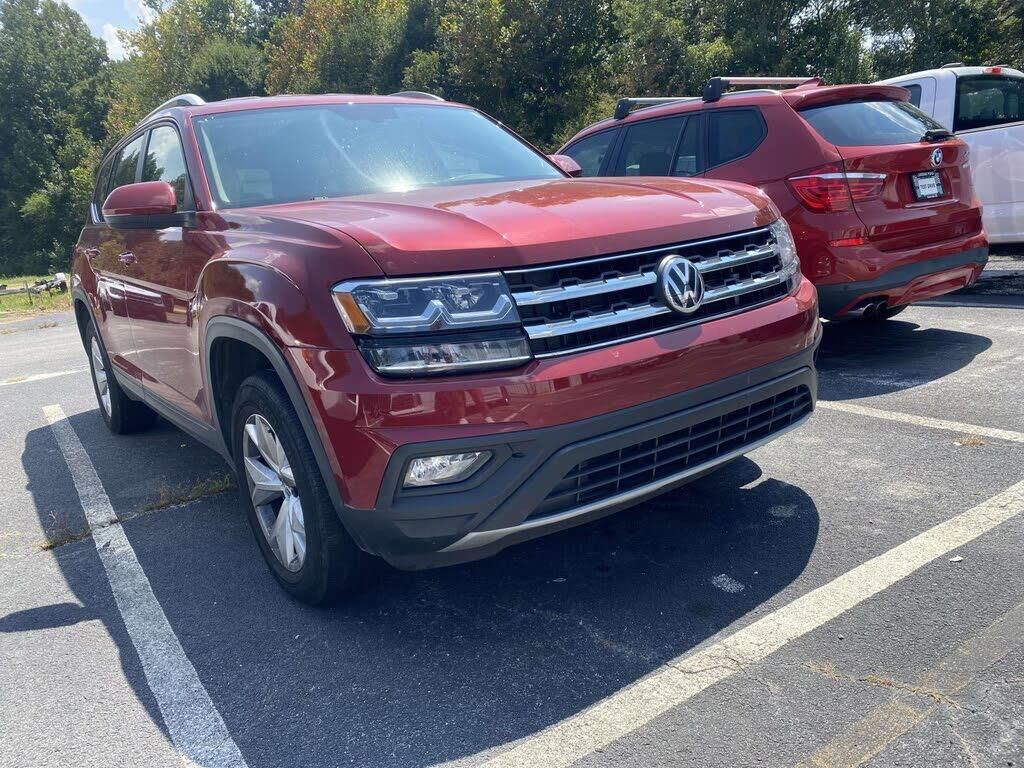 2019 Volkswagen Atlas V6 SE — photo 1 of 1