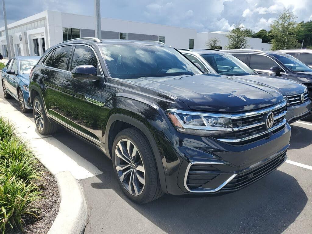 2023 Volkswagen Atlas Cross Sport V6 SEL Premium R-Line 4Motion — photo 1 of 1