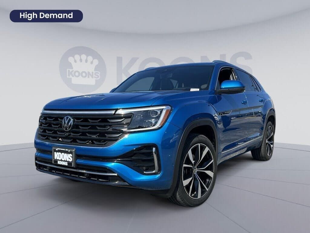 2024 Volkswagen Atlas Cross Sport SEL Premium R-Line 4Motion — photo 1 of 1