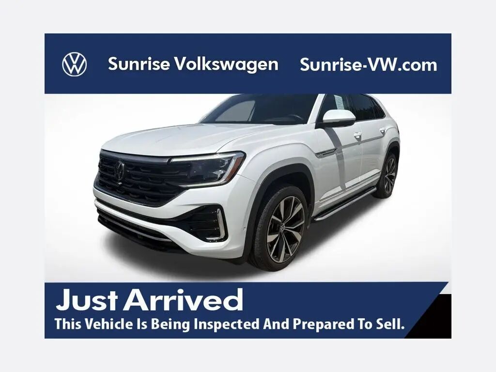 2024 Volkswagen Atlas Cross Sport SEL Premium R-Line 4Motion — photo 1 of 12