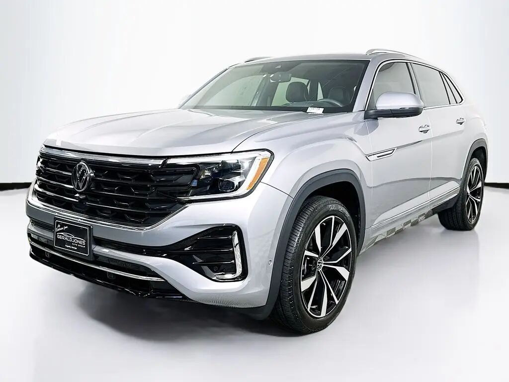 2025 Volkswagen Atlas Cross Sport SEL Premium R-Line 4Motion — photo 1 of 13