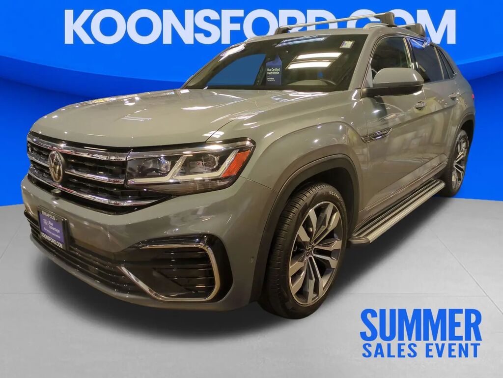 2023 Volkswagen Atlas Cross Sport V6 SEL Premium R-Line 4Motion — photo 1 of 13