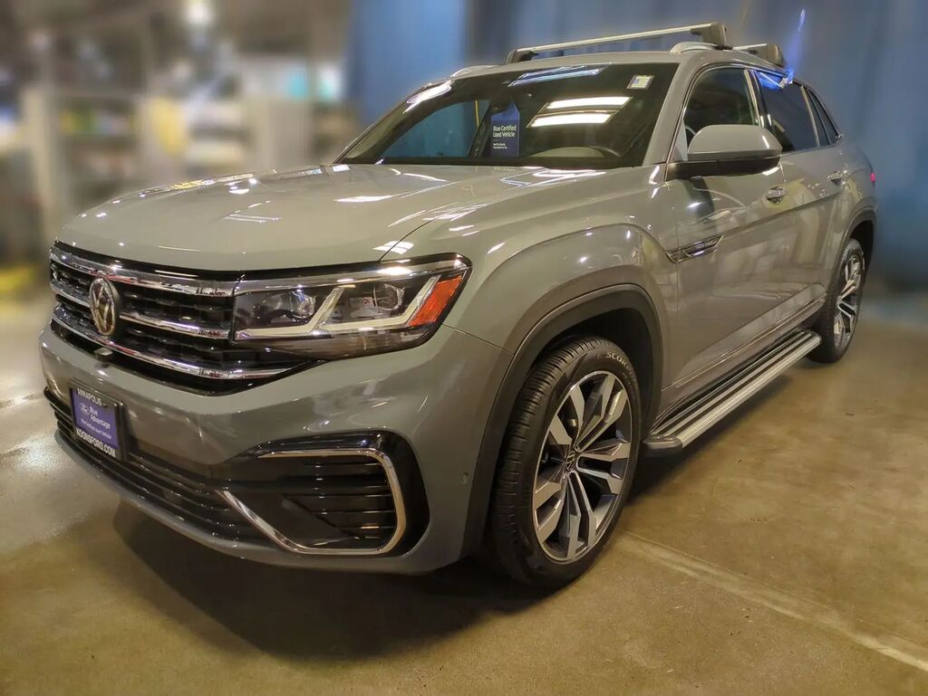 2023 Volkswagen Atlas Cross Sport V6 SEL Premium R-Line 4Motion — photo 1 of 13