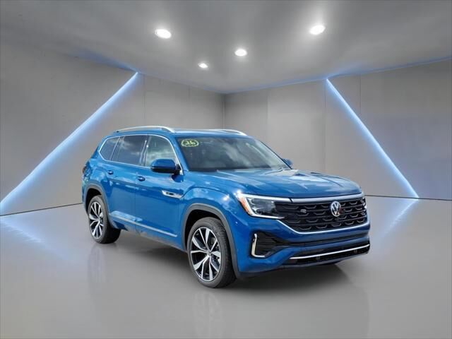 2026 Volkswagen Atlas SEL Premium R-Line 4Motion — photo 1 of 4
