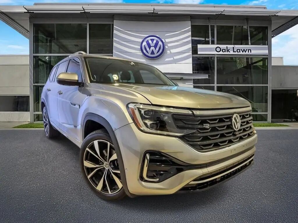 2024 Volkswagen Atlas SEL Premium R-Line 4Motion — photo 1 of 13