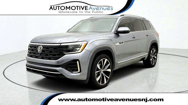 2024 Volkswagen Atlas 2.0T SEL Premium R-Line