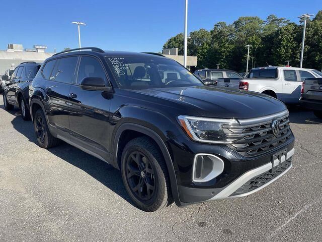 2024 Volkswagen Atlas Peak Edition SEL 4Motion