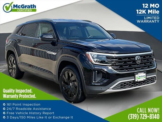 2024 Volkswagen Atlas Cross Sport SE 4Motion — photo 1 of 11