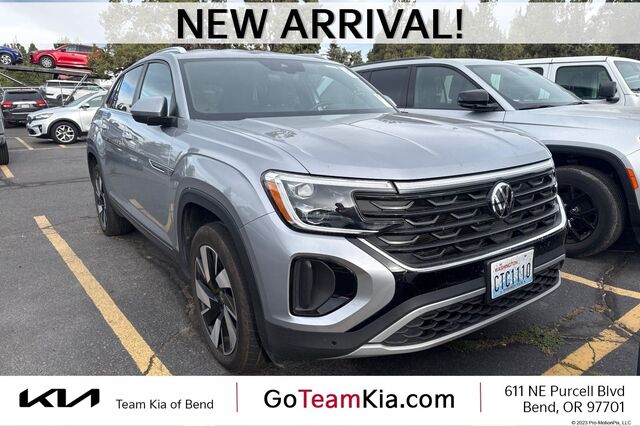 2025 Volkswagen Atlas Cross Sport 2.0T SE w/Technology