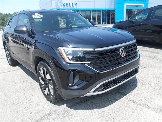 2025 Volkswagen Atlas Cross Sport SE 4Motion