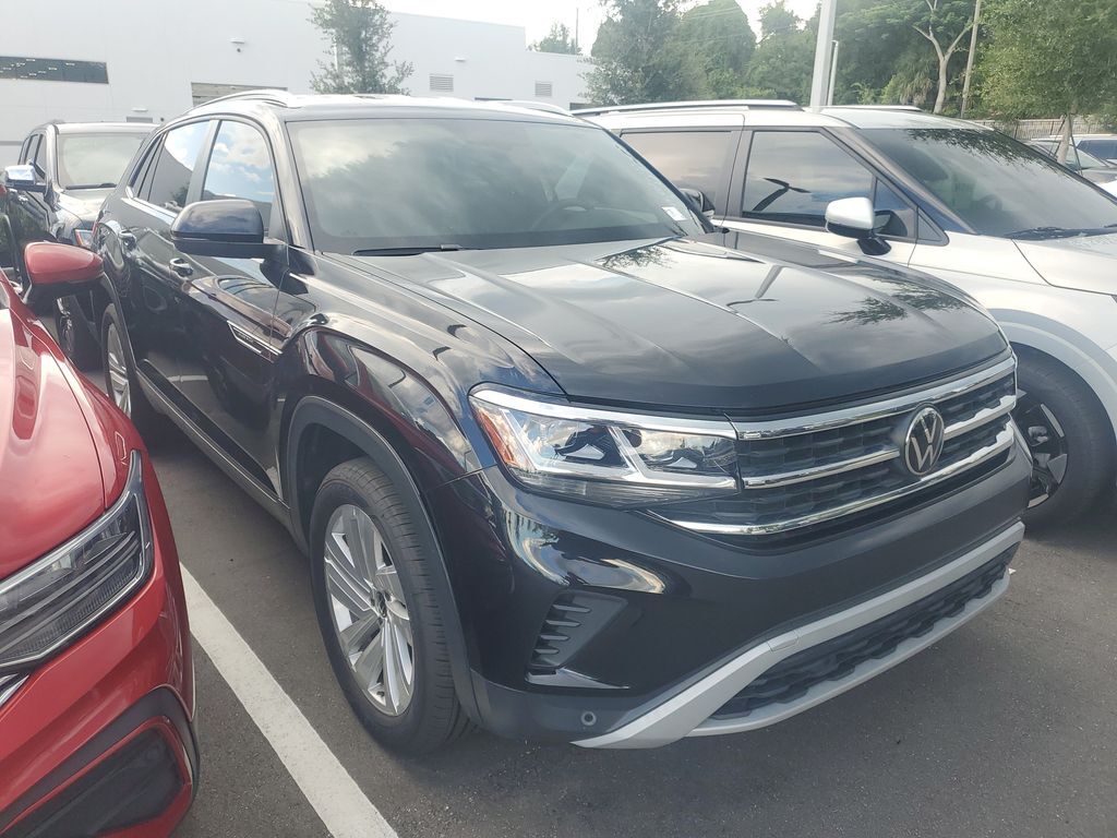 2023 Volkswagen Atlas Cross Sport 3.6L V6 SE w/Technology — photo 1 of 13