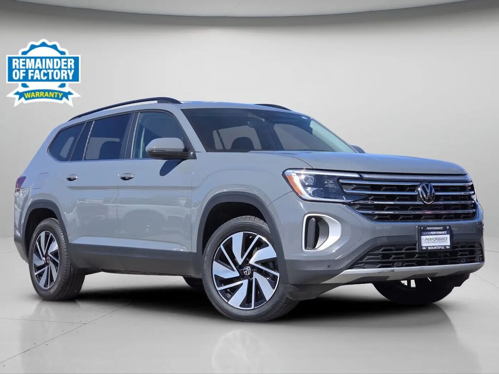 2025 Volkswagen Atlas SE 4Motion — photo 1 of 13