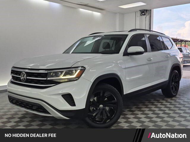 2022 Volkswagen Atlas SE — photo 1 of 13