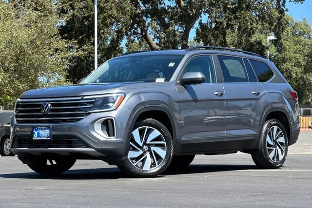 2024 Volkswagen Atlas SE