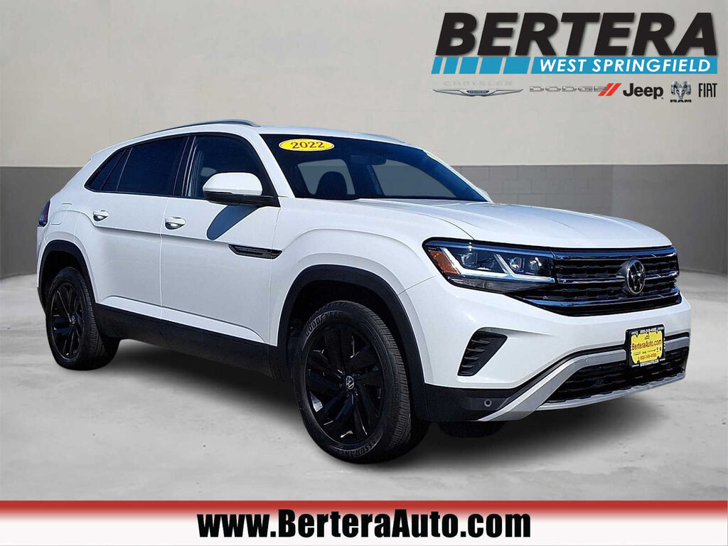 2022 Volkswagen Atlas Cross Sport 2.0T SE w/Technology — photo 1 of 13
