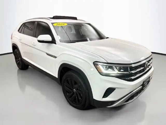 2021 Volkswagen Atlas Cross Sport SE 4Motion