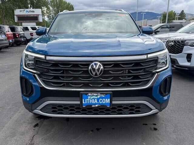 2025 Volkswagen Atlas Cross Sport SE 4Motion