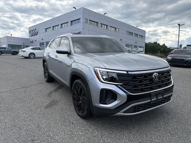 2024 Volkswagen Atlas Cross Sport 2.0T SE W/TECHNOL