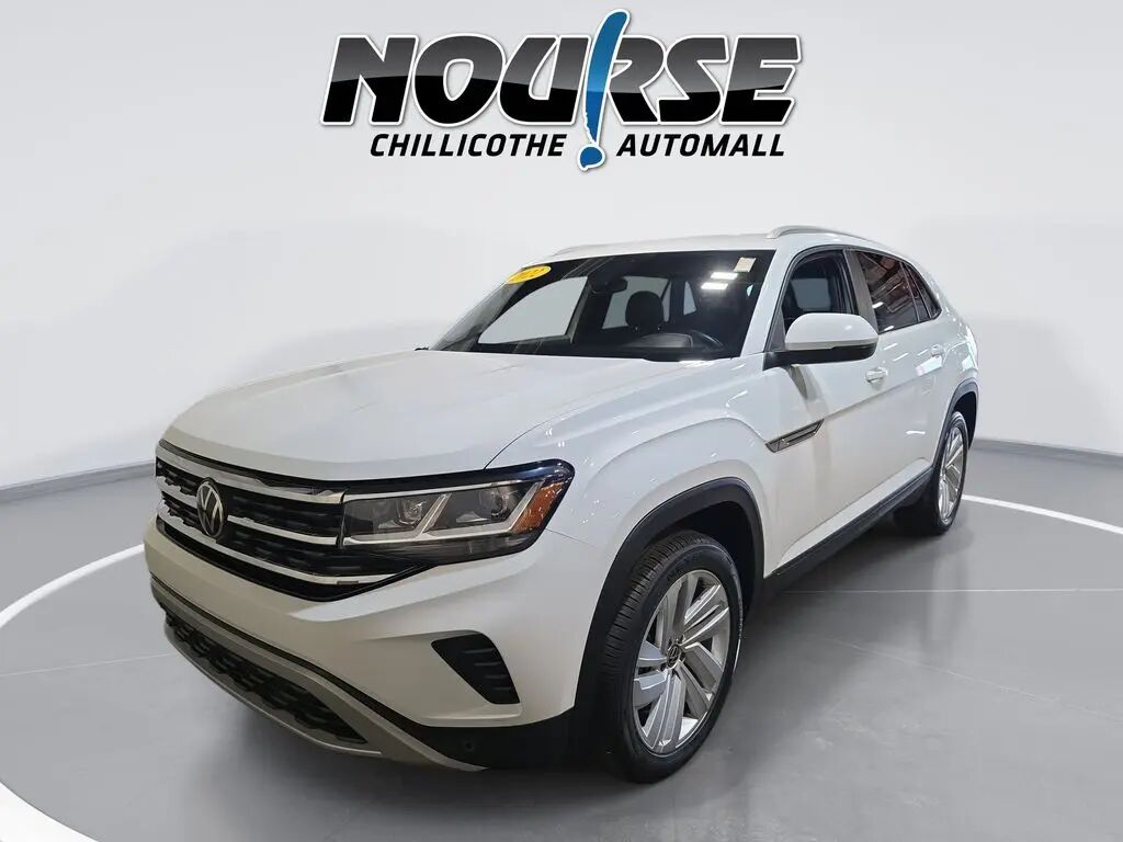2022 Volkswagen Atlas Cross Sport V6 SE 4Motion — photo 1 of 13