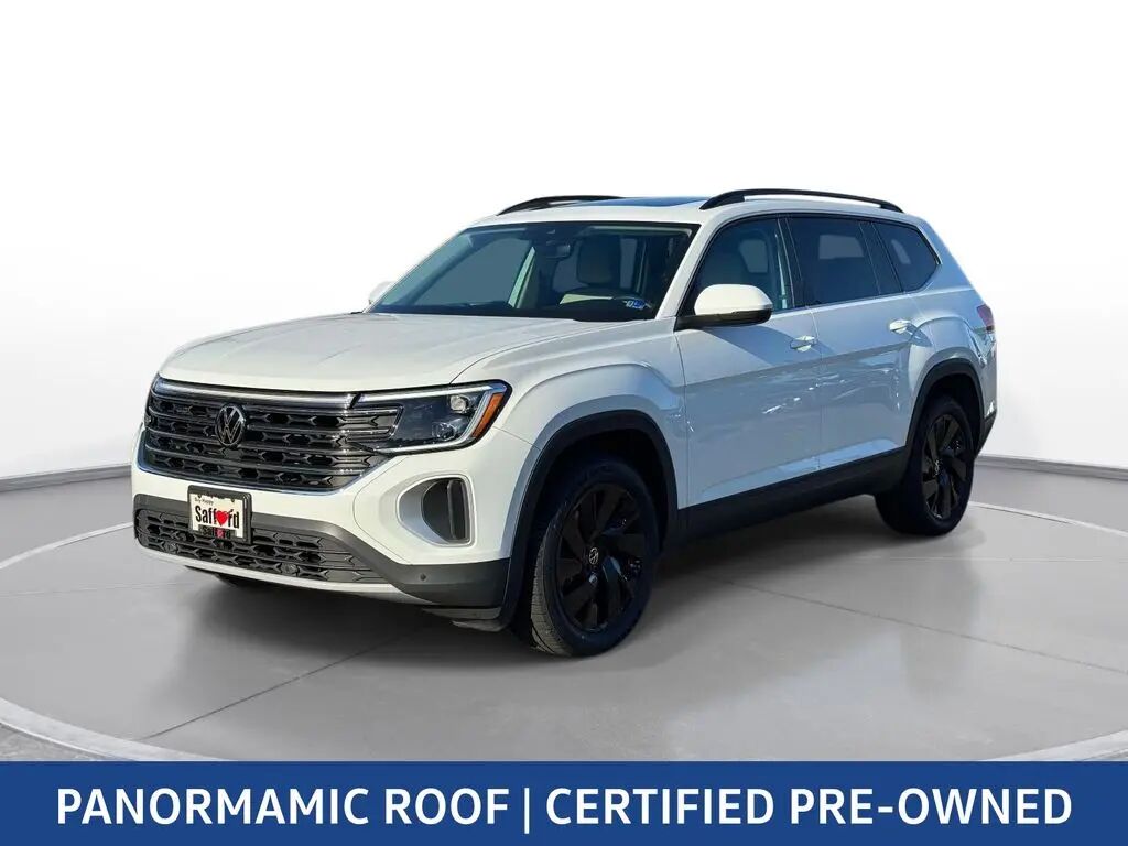 2024 Volkswagen Atlas SE 4Motion — photo 1 of 13