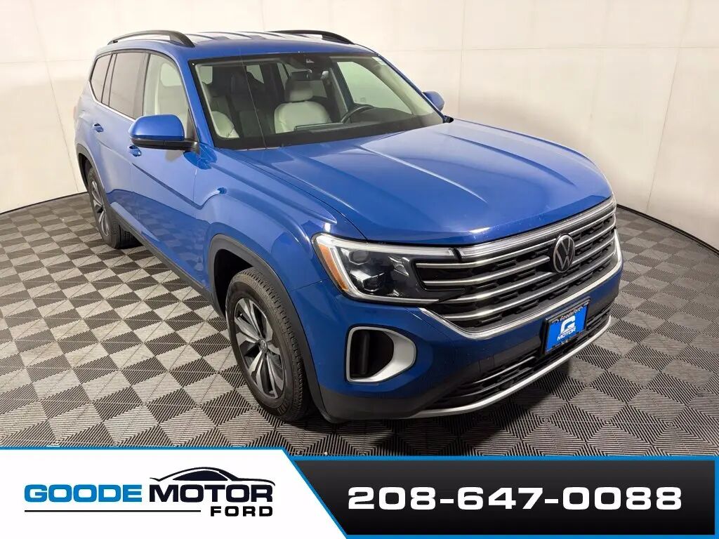 2025 Volkswagen Atlas SE 4Motion — photo 1 of 13
