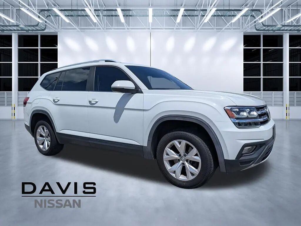 2019 Volkswagen Atlas V6 SE 4Motion — photo 1 of 13