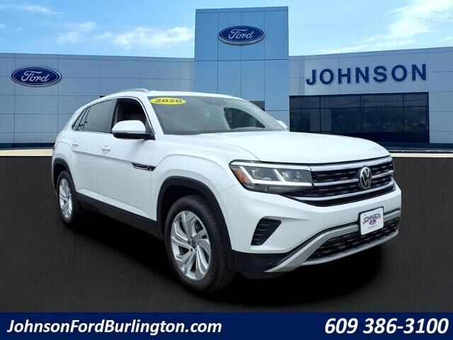 2020 Volkswagen Atlas Cross Sport V6 SEL 4Motion — photo 1 of 13