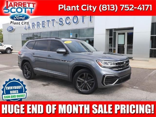 2021 Volkswagen Atlas V6 SE R-Line — photo 1 of 13