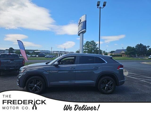 2022 Volkswagen Atlas Cross Sport SEL R-Line 4Motion