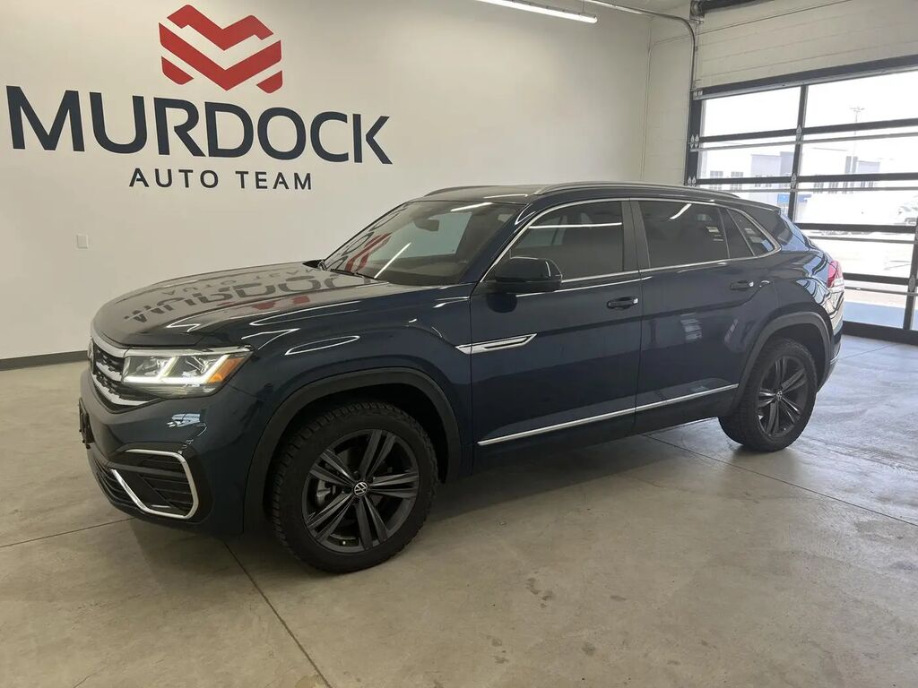 2022 Volkswagen Atlas Cross Sport SEL R-Line 4Motion — photo 1 of 13