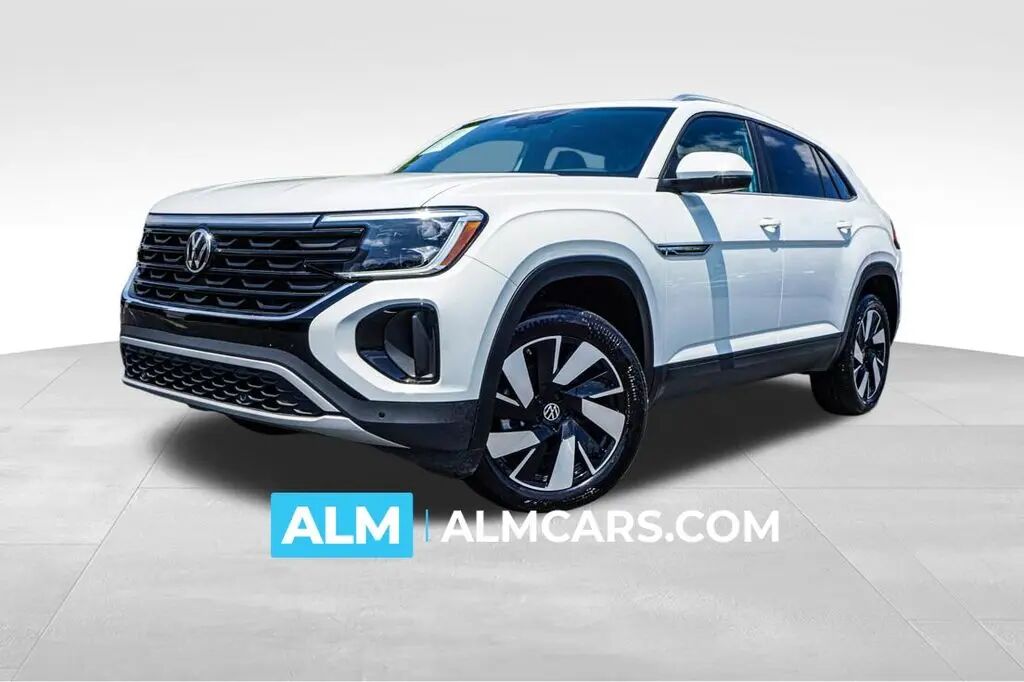 2025 Volkswagen Atlas Cross Sport SE — photo 1 of 11