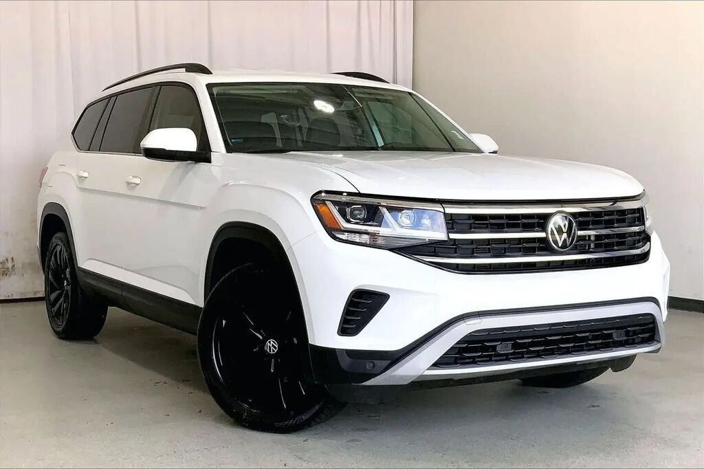 2023 Volkswagen Atlas SE