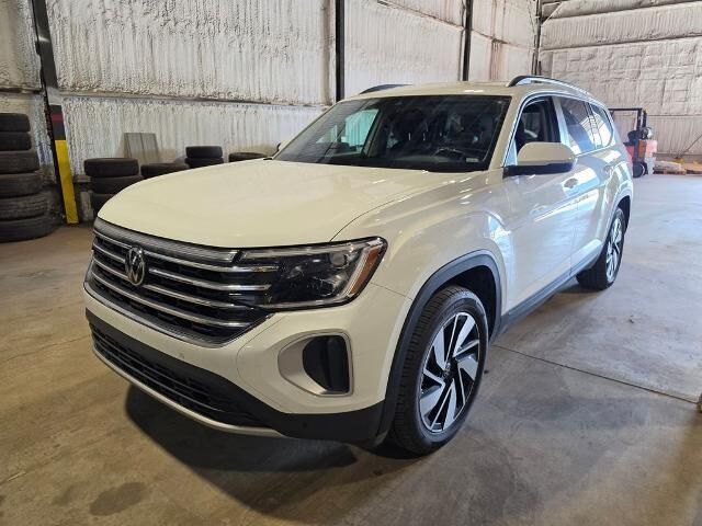 2025 Volkswagen Atlas SE