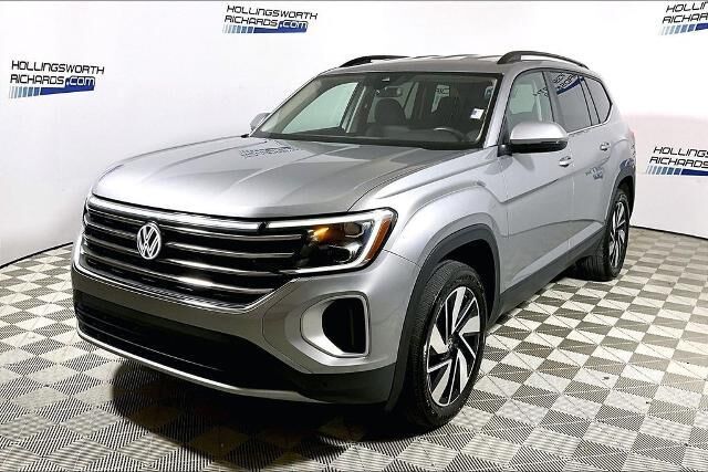 2025 Volkswagen Atlas SE