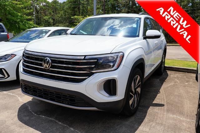 2025 Volkswagen Atlas SE
