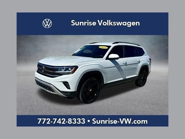 2023 Volkswagen Atlas V6 SE — photo 1 of 2
